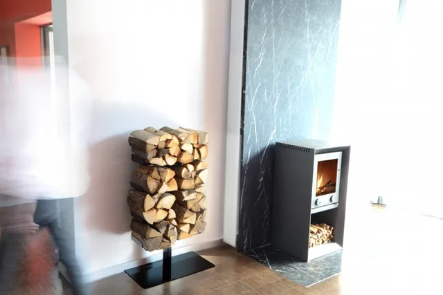 Kaminholzregal Wooden Tree Stand klein
